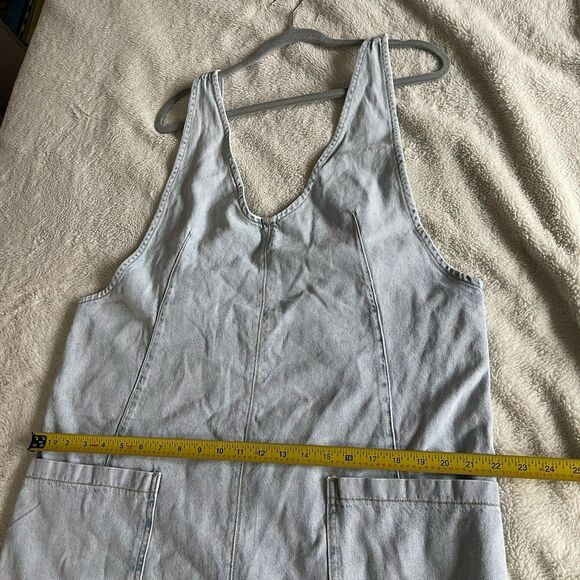 FREE PEOPLE WE THE FREE HIGH ROLLER DENIM OVERALL SKIRTALL MINI DRESS XL NWOT - Picture 6 of 10